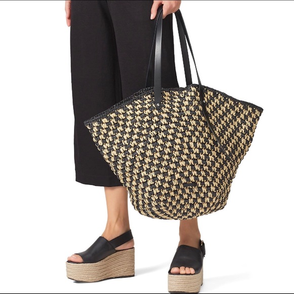 Rebecca Minkoff Handbags - NWOT Rebecca Minkoff Fan Woven Straw Tote Bag